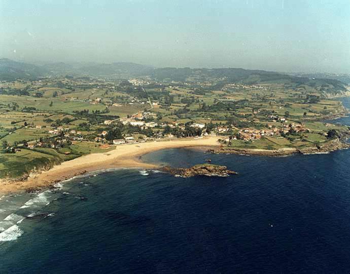 Hotel La Isla Colunga Kültér fotó